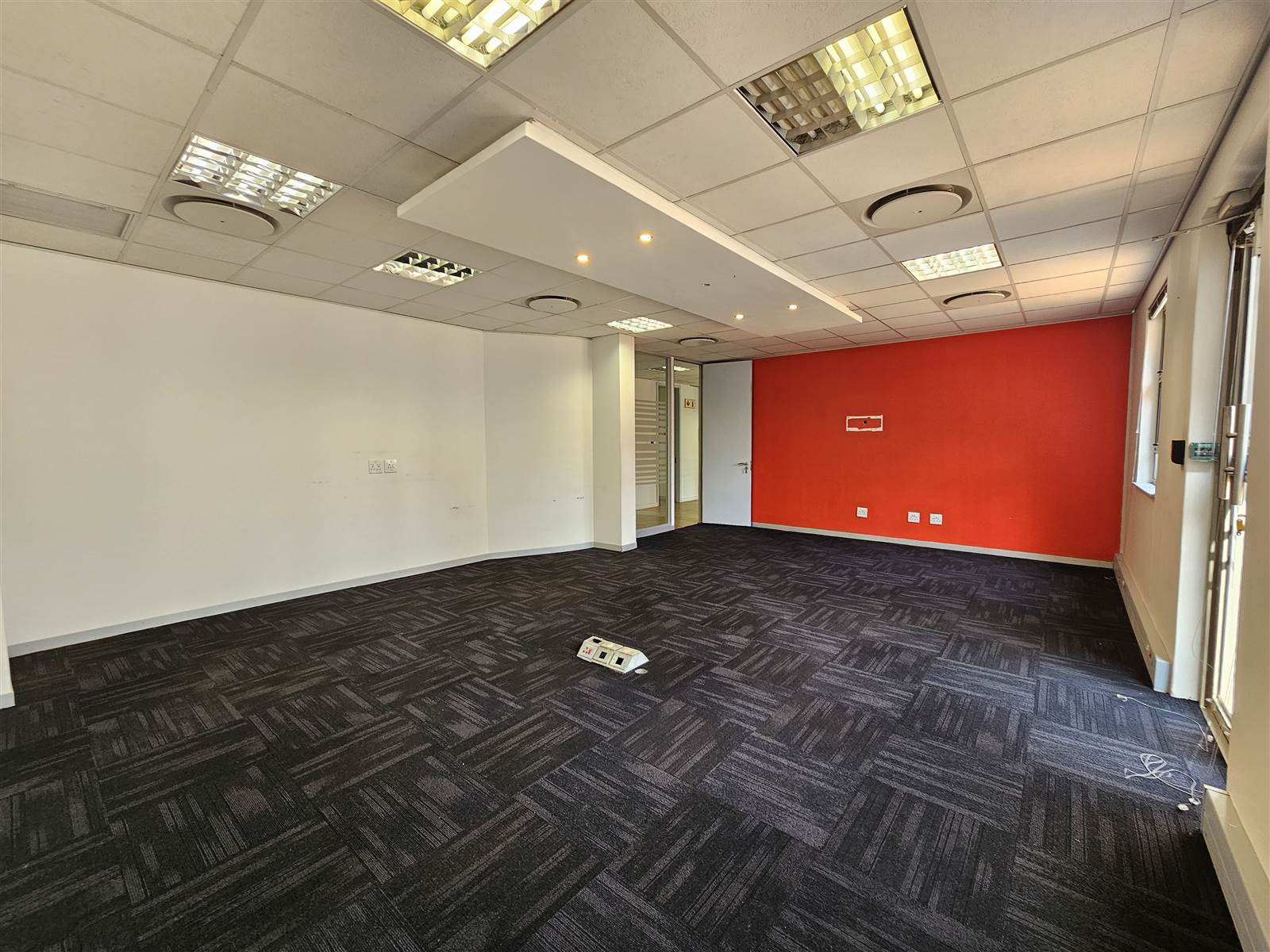 766.8  m² Commercial space in Bryanston photo number 6