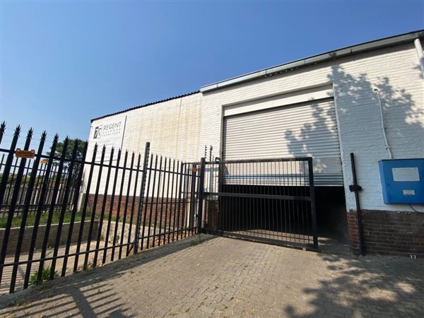 1100  m² Industrial space in Newlands