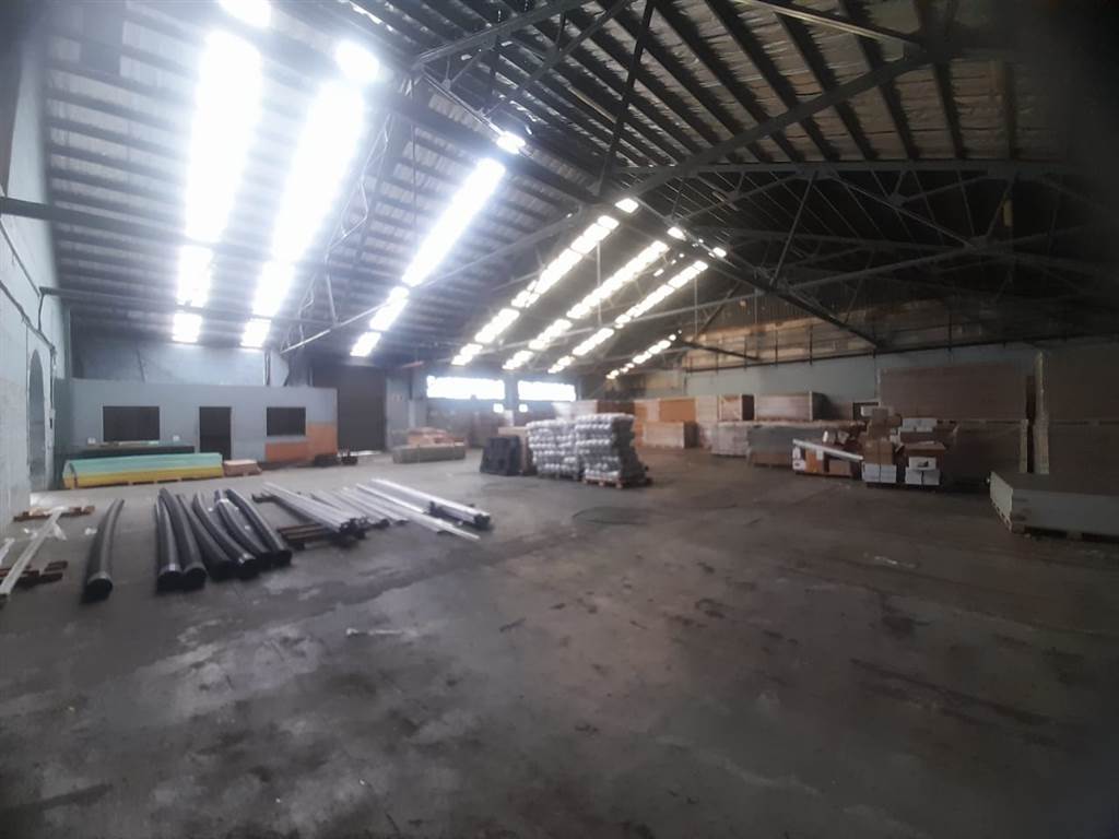 800  m² Industrial space in Congella photo number 8