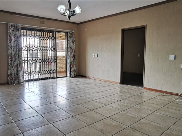 2 Bed Apartment in Monument