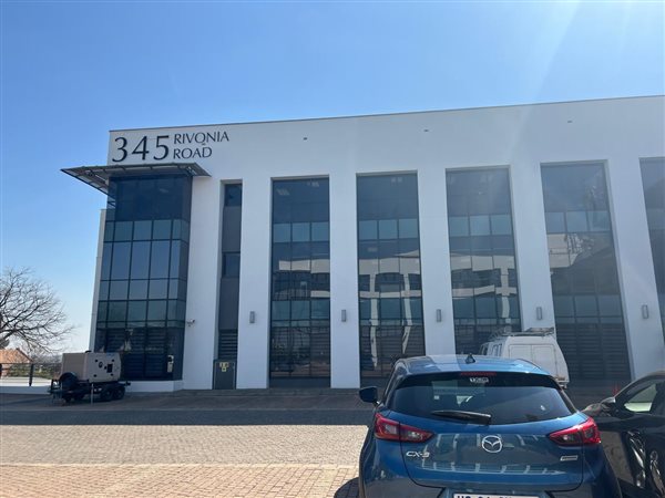 46  m² Commercial space