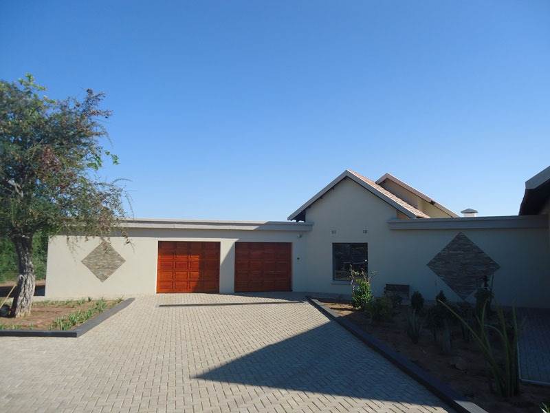 3 Bed House in Phalaborwa photo number 15
