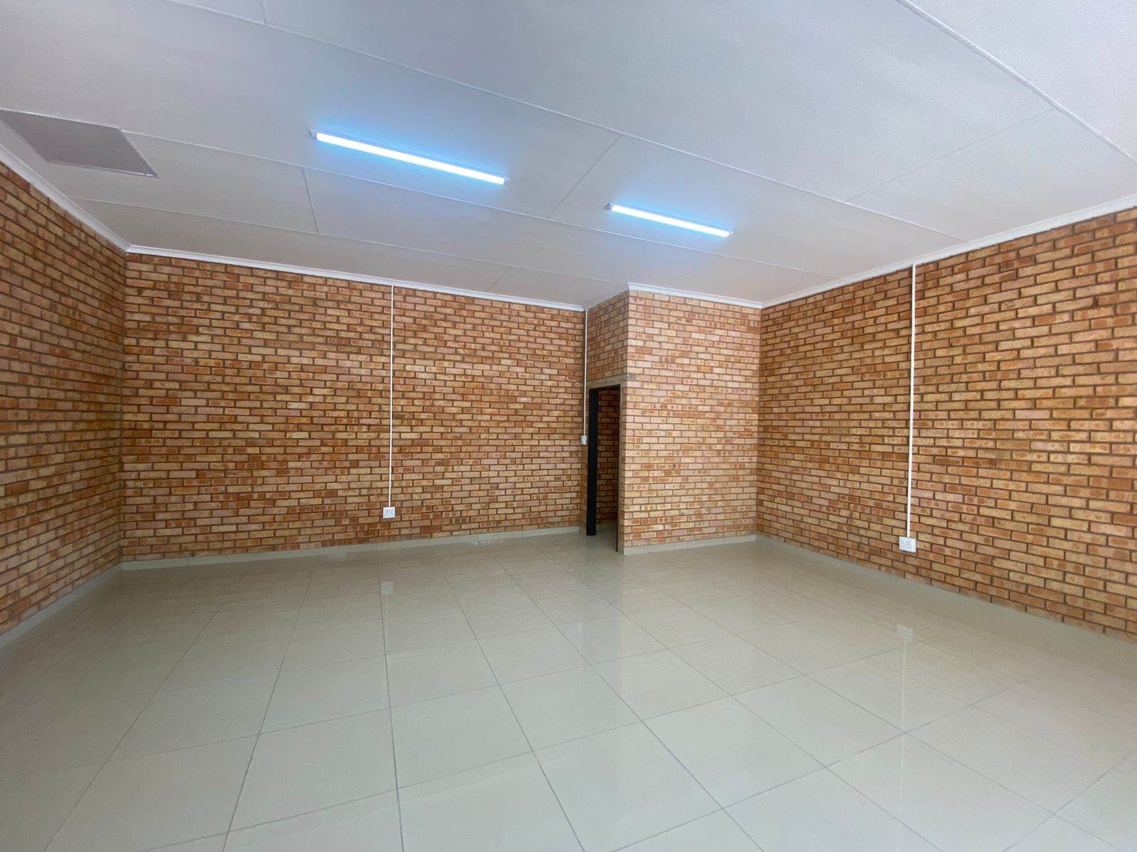 62  m² Commercial space in Lydenburg photo number 5