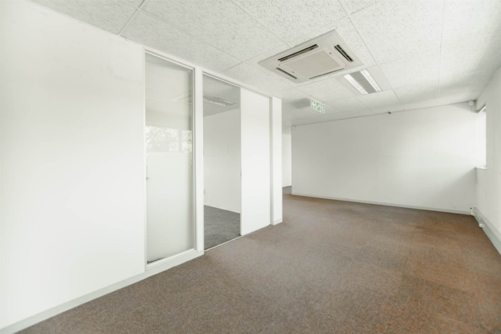 313  m² Commercial space in Randjespark photo number 4