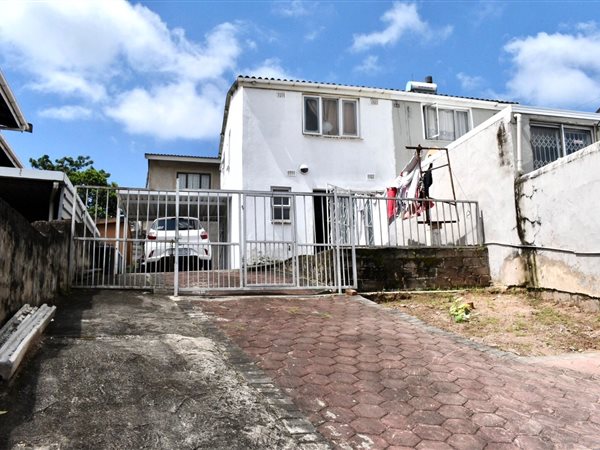 2 Bedroom House 2 Bedroom House