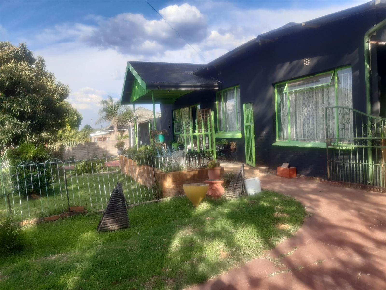 3 Bed House in Brakpan Central photo number 16