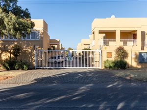 Apartment in Krugersdorp North