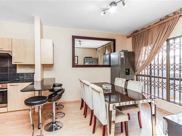 3 Bed Apartment