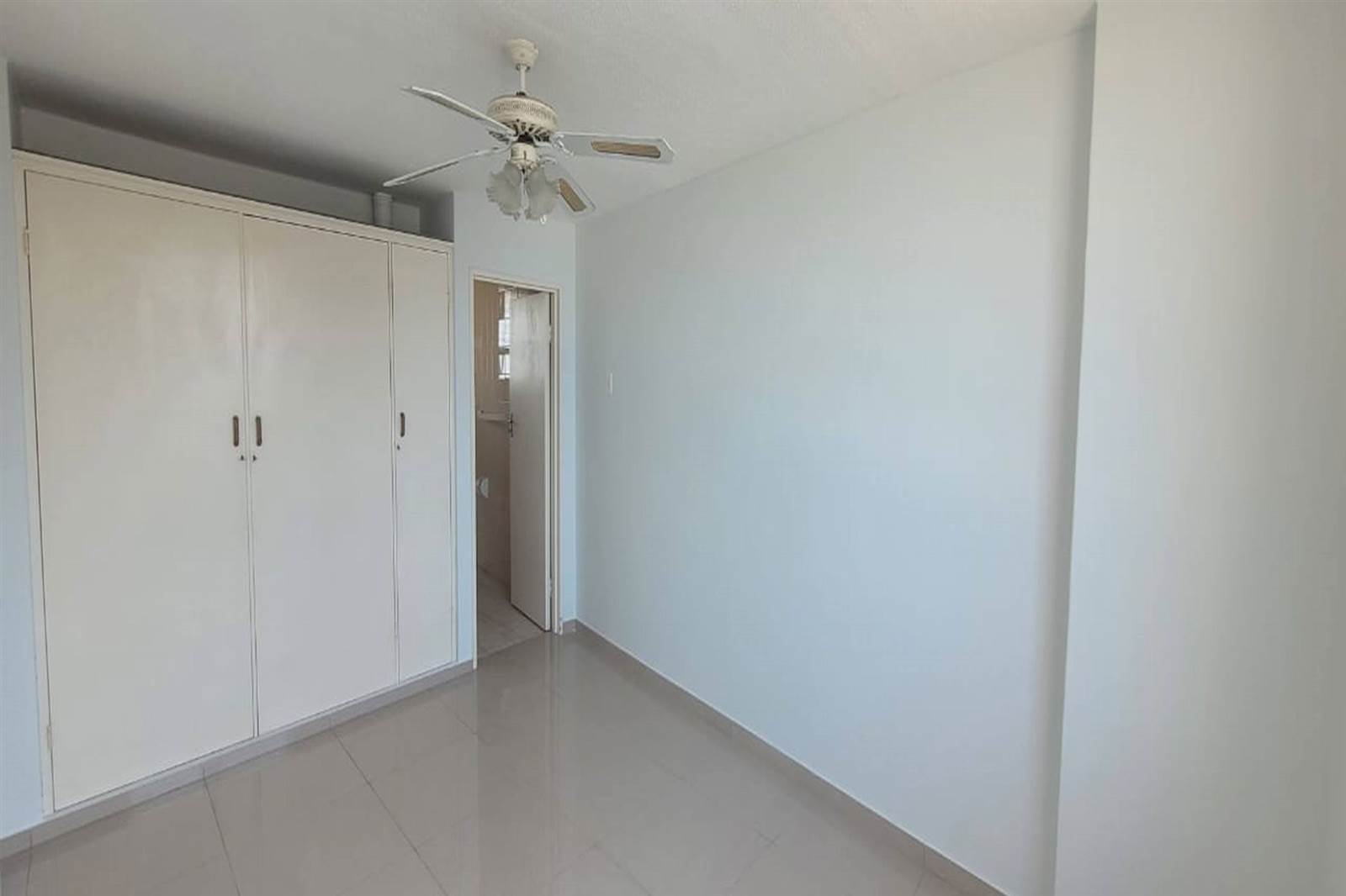 2 Bed Apartment in Doonside photo number 16
