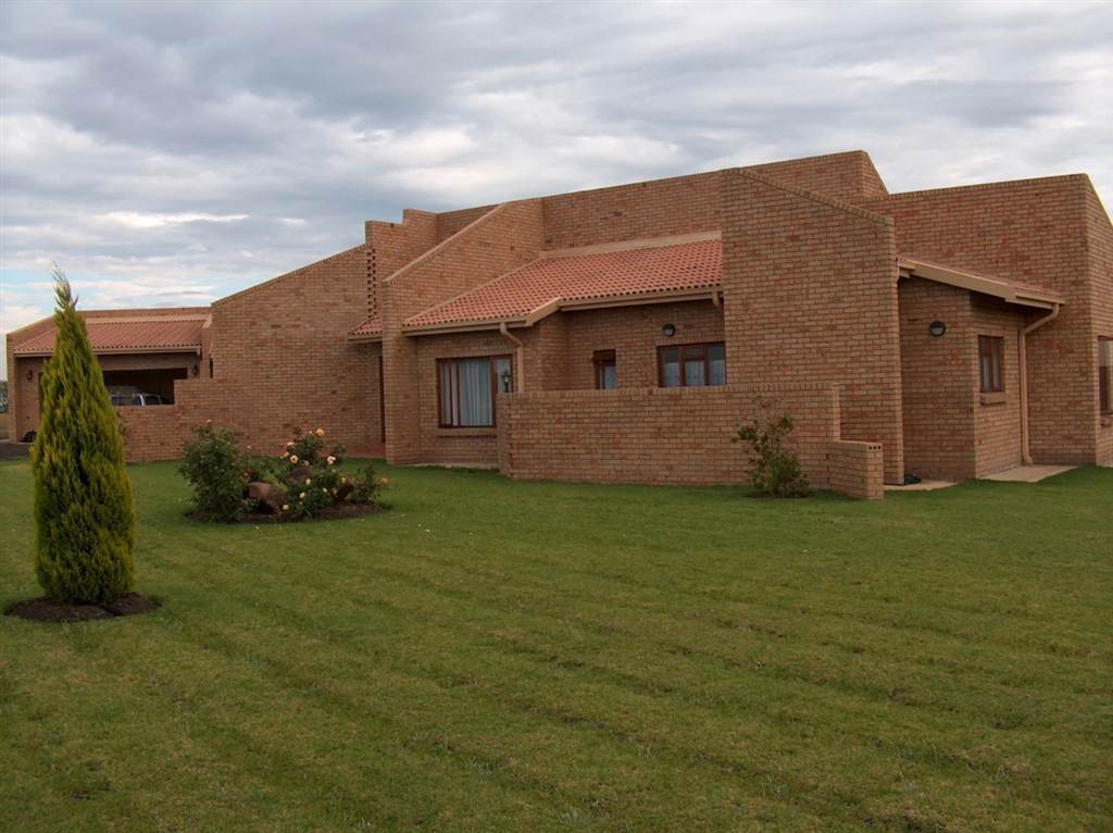 4 Bed House in Vaal Dam photo number 11