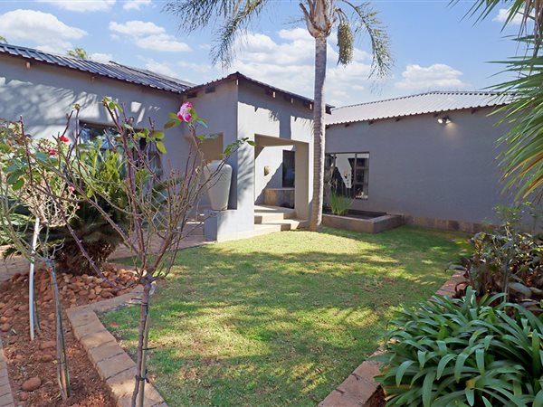 3 Bedroom House 3 Bedroom House