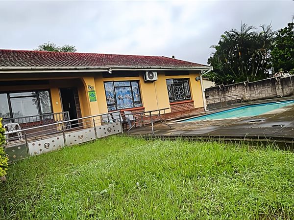 3 Bedroom House 3 Bedroom House