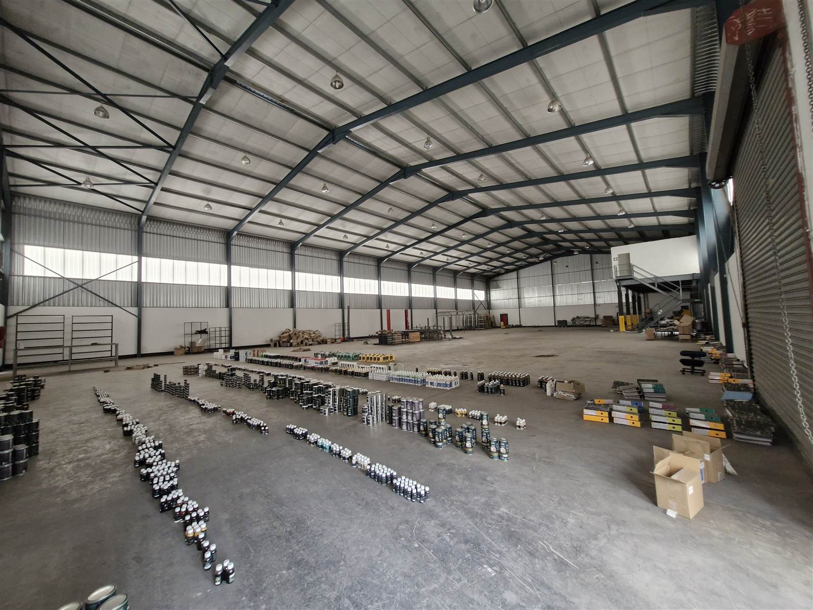 1352  m² Industrial space in Allandale photo number 2