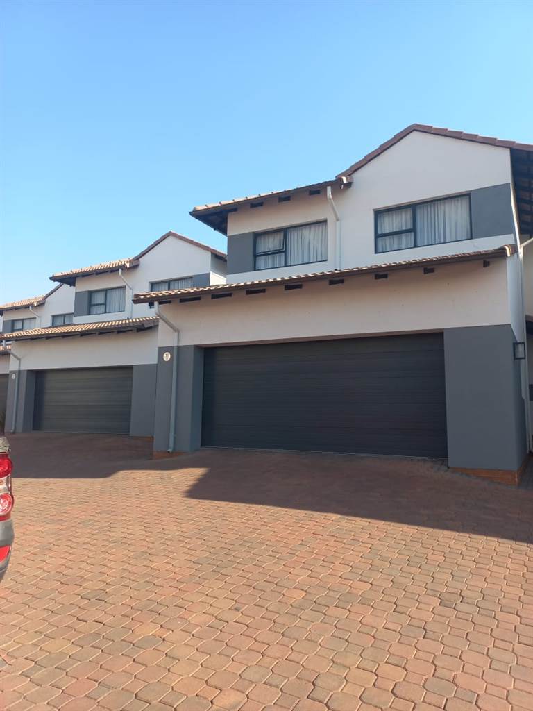 4 Bed House for sale in Sharonlea T4258240 Private Property