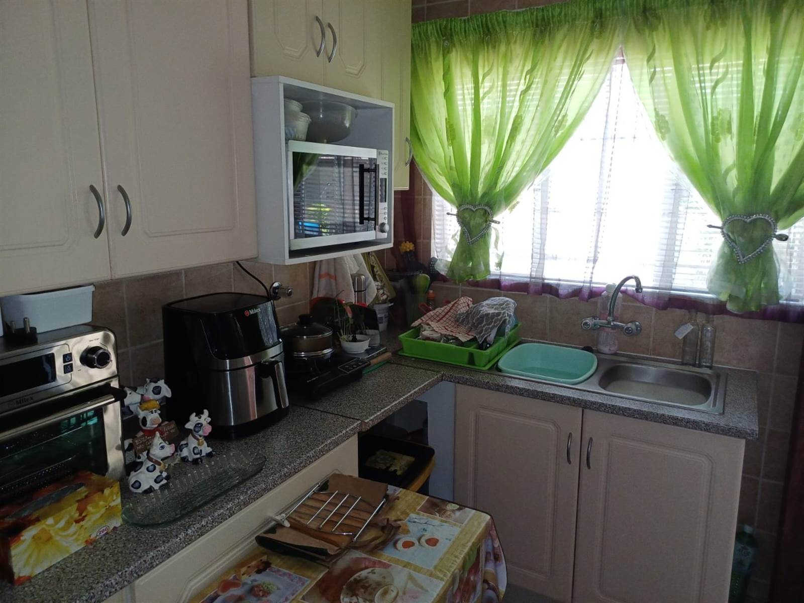 3 Bed Townhouse in Florauna photo number 3