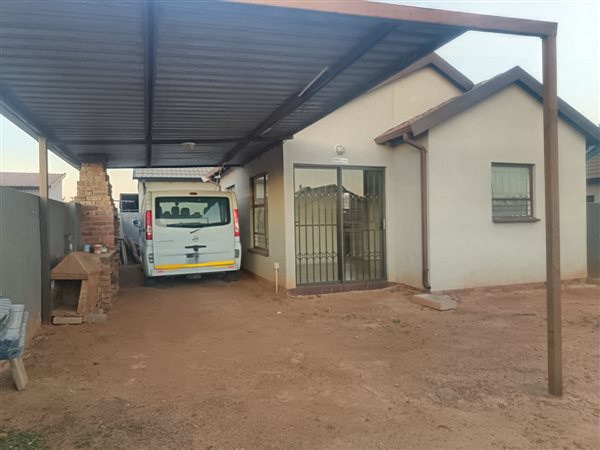 2 Bedroom House