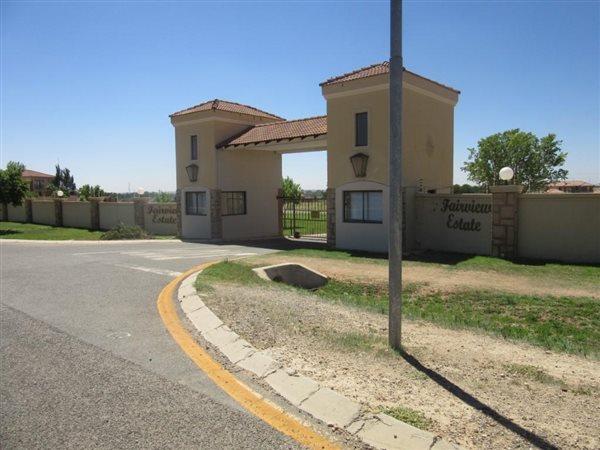 751 m² Land available in Vryburg