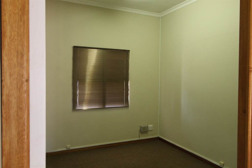 108  m² Commercial space in Vredenburg photo number 13
