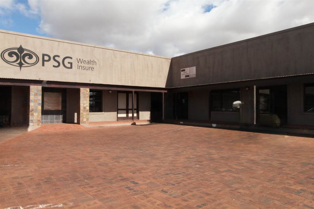 108  m² Commercial space in Vredenburg photo number 1
