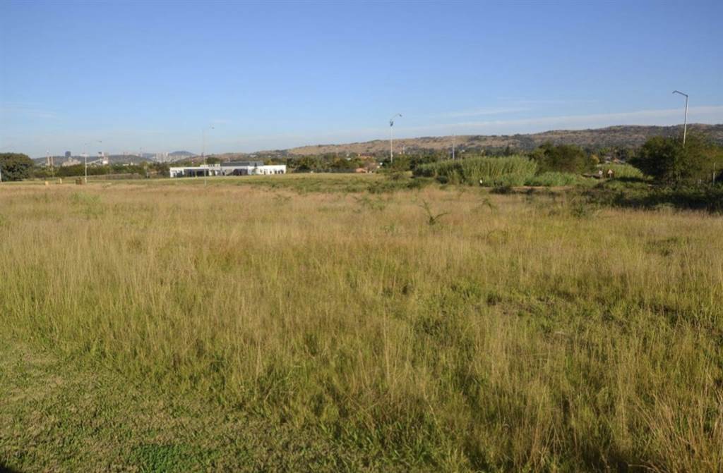 8224 m² Land available in Suiderberg photo number 2