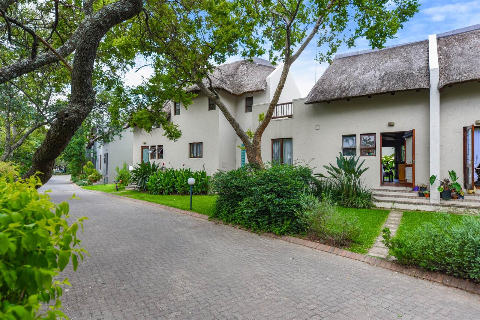 2 Bed Townhouse in Jukskei Park photo number 17