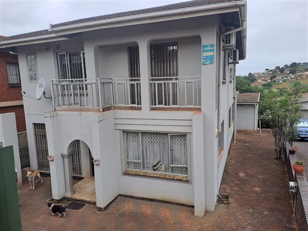 5 Bed House in Mobeni