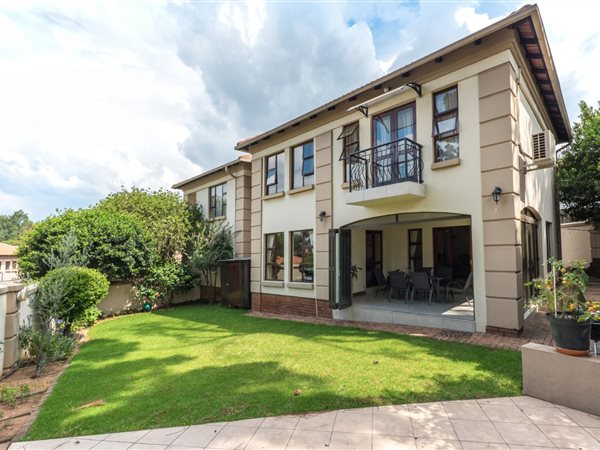 4 Bed House in Thornhill Estate