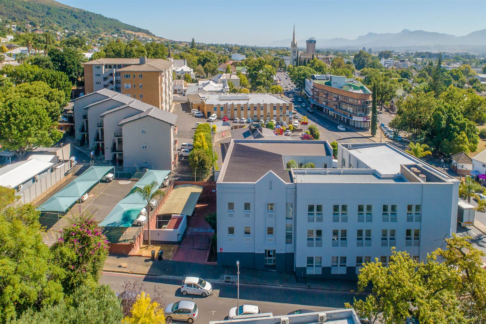 1851  m² Commercial space in Paarl photo number 6