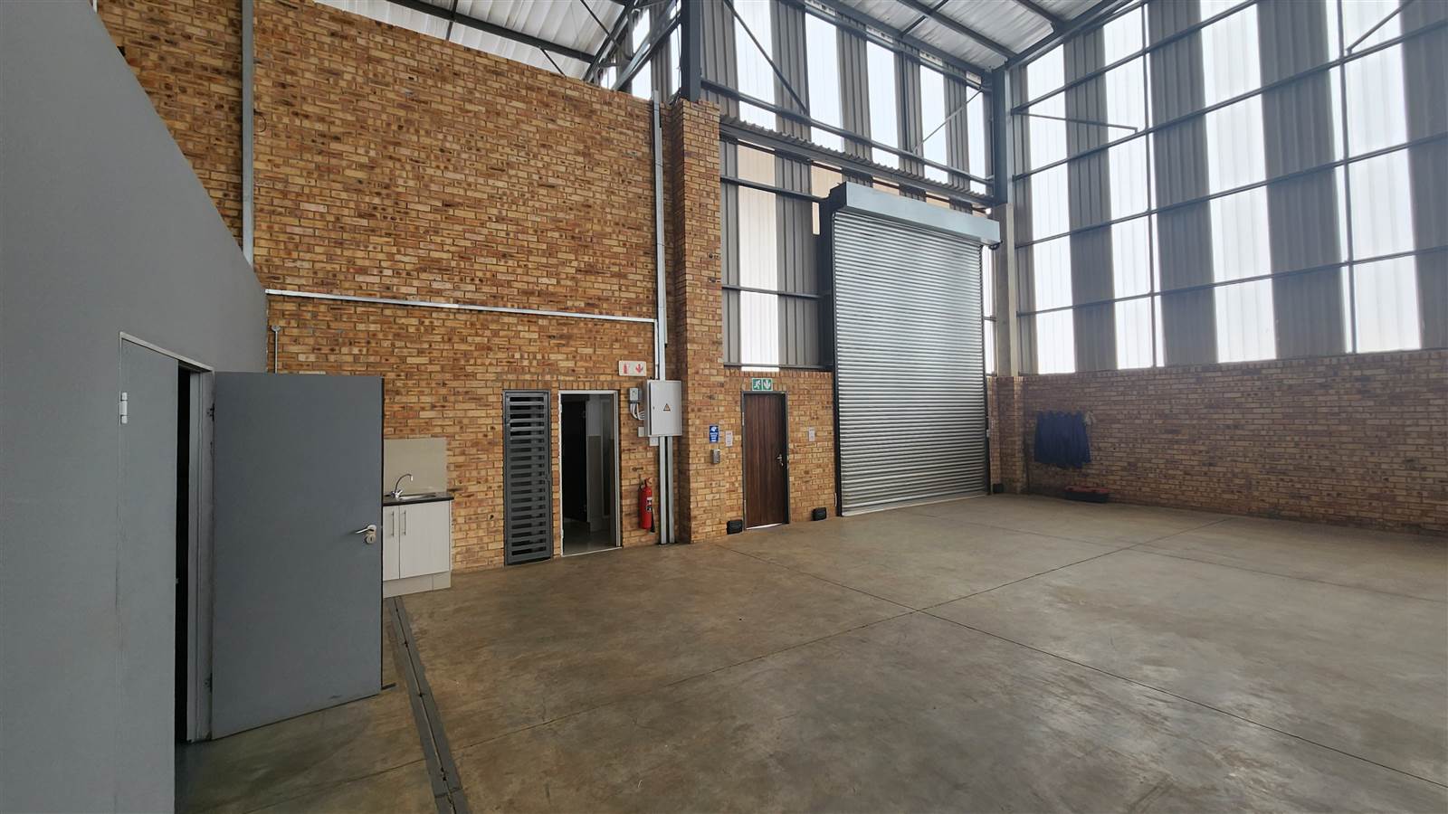 1115  m² Industrial space in Kya Sands photo number 7