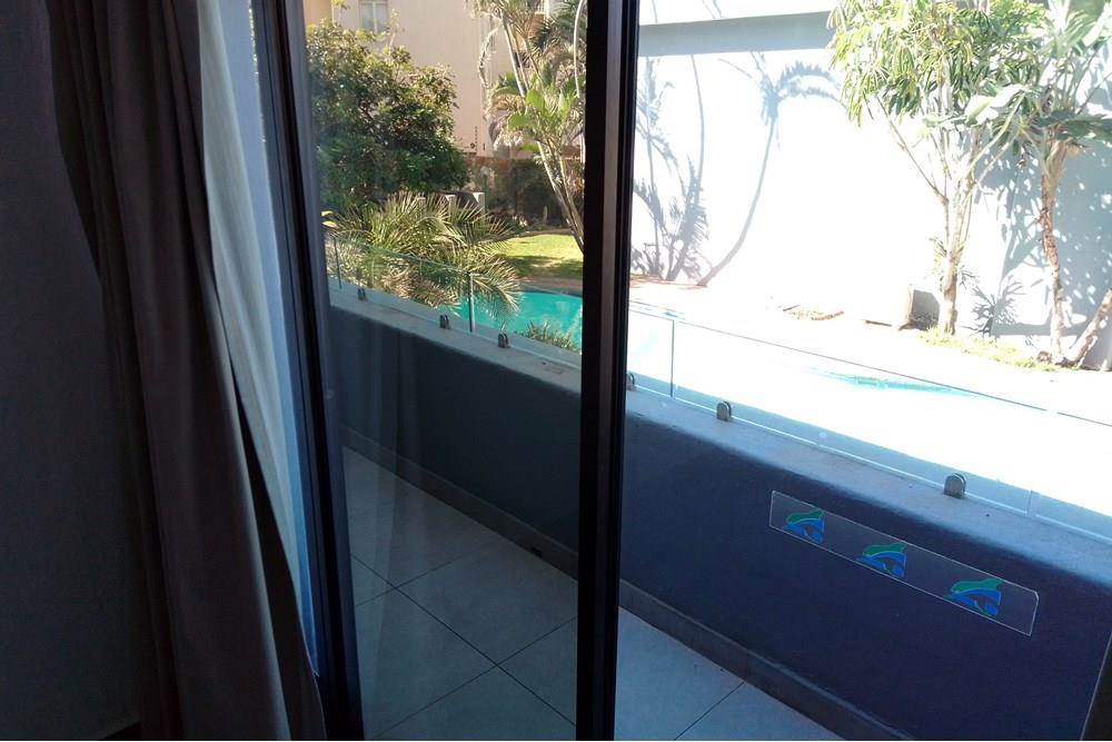 2 Bed Apartment in Umhlanga Rocks photo number 16