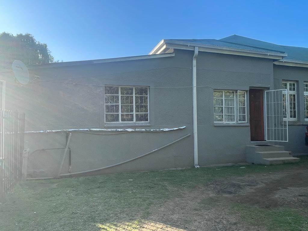 12 Bed Apartment in Ficksburg photo number 5