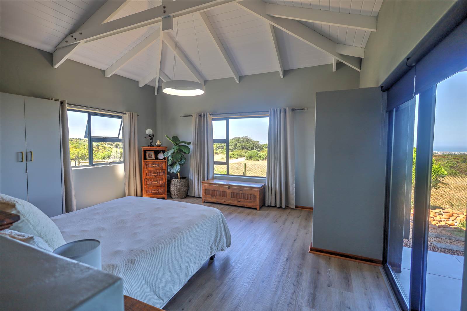 2 Bed House in Stilbaai photo number 17