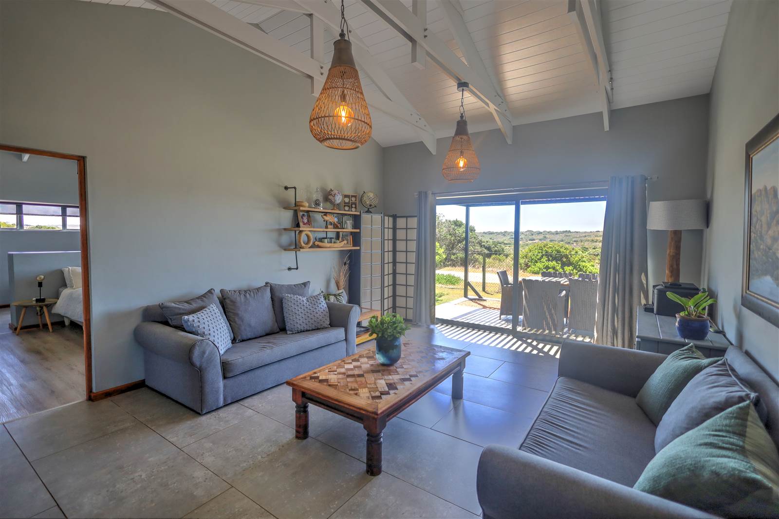 2 Bed House in Stilbaai photo number 15