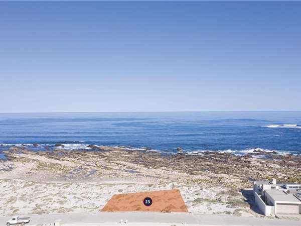 936 m² Land