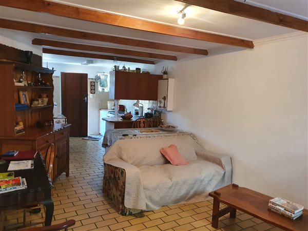 2 Bedroom Townhouse 2 Bedroom Townhouse
