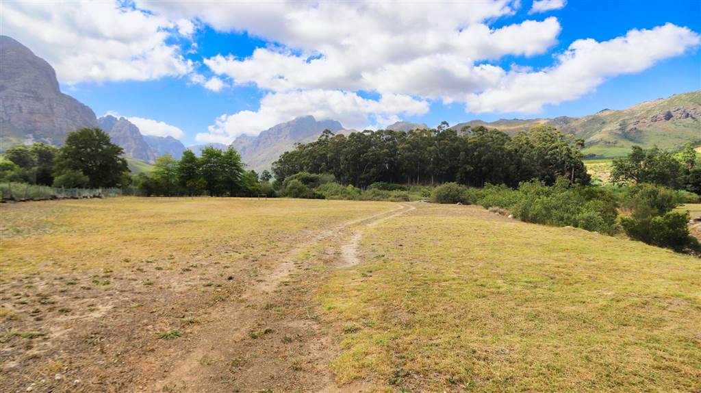 4.1 ha Land available in Stellenbosch Agricultural photo number 23