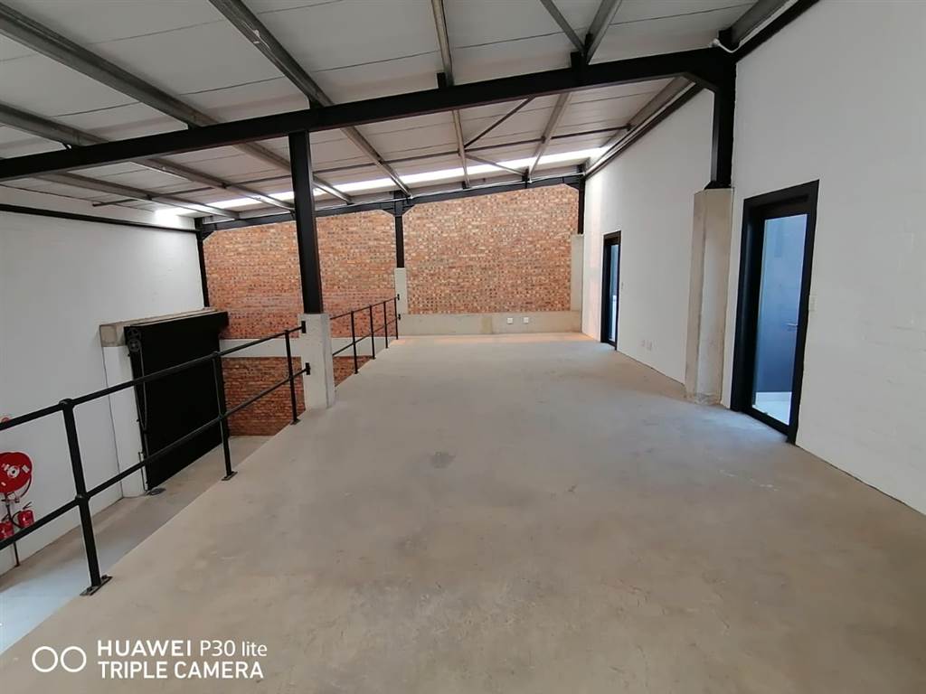 223  m² Commercial space in Cornubia photo number 14