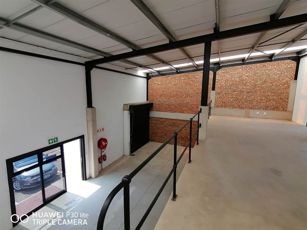 223  m² Commercial space in Cornubia photo number 5