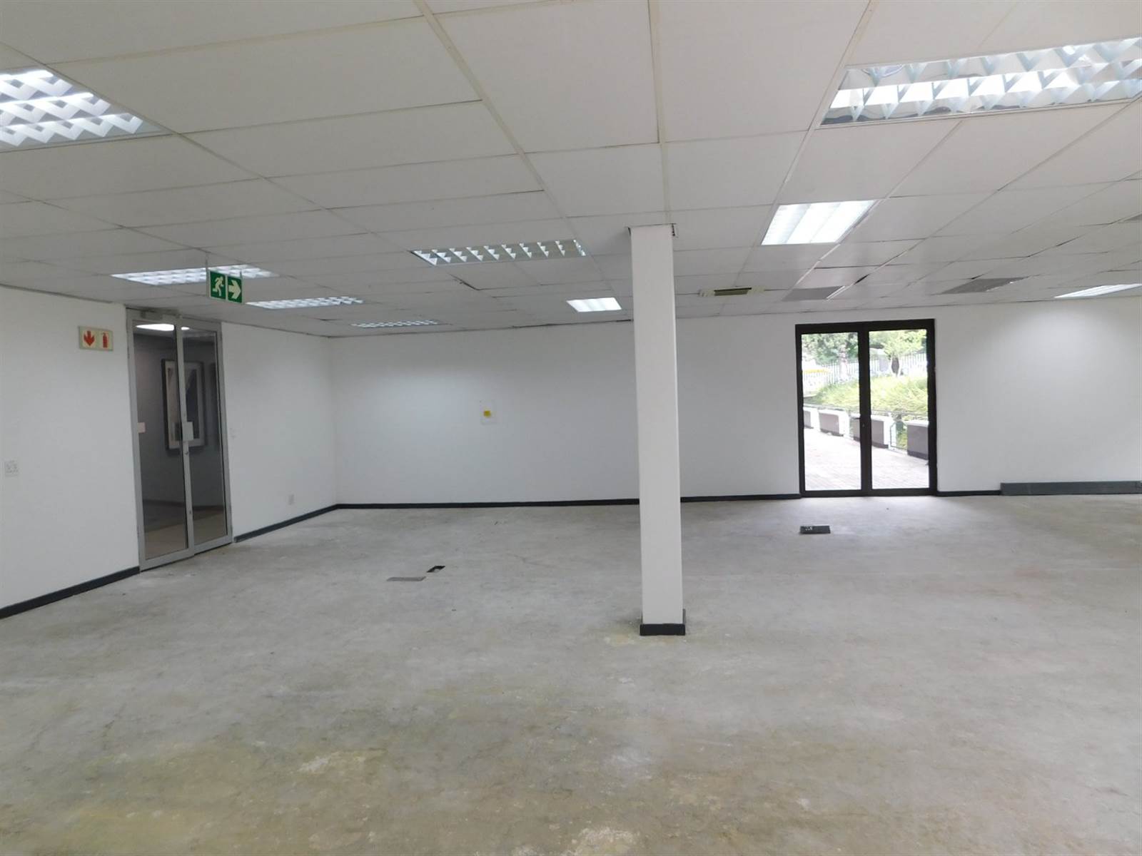 173  m² Office Space in Hyde Park photo number 16