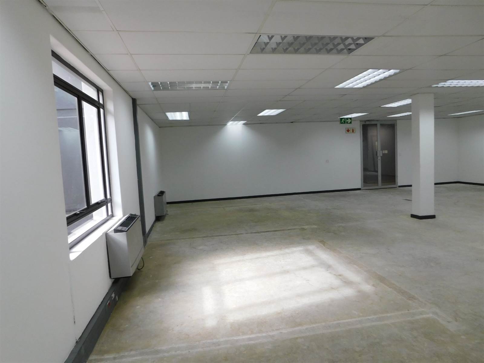 173  m² Office Space in Hyde Park photo number 9