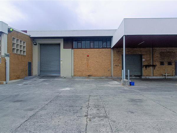 2 338  m² Industrial space