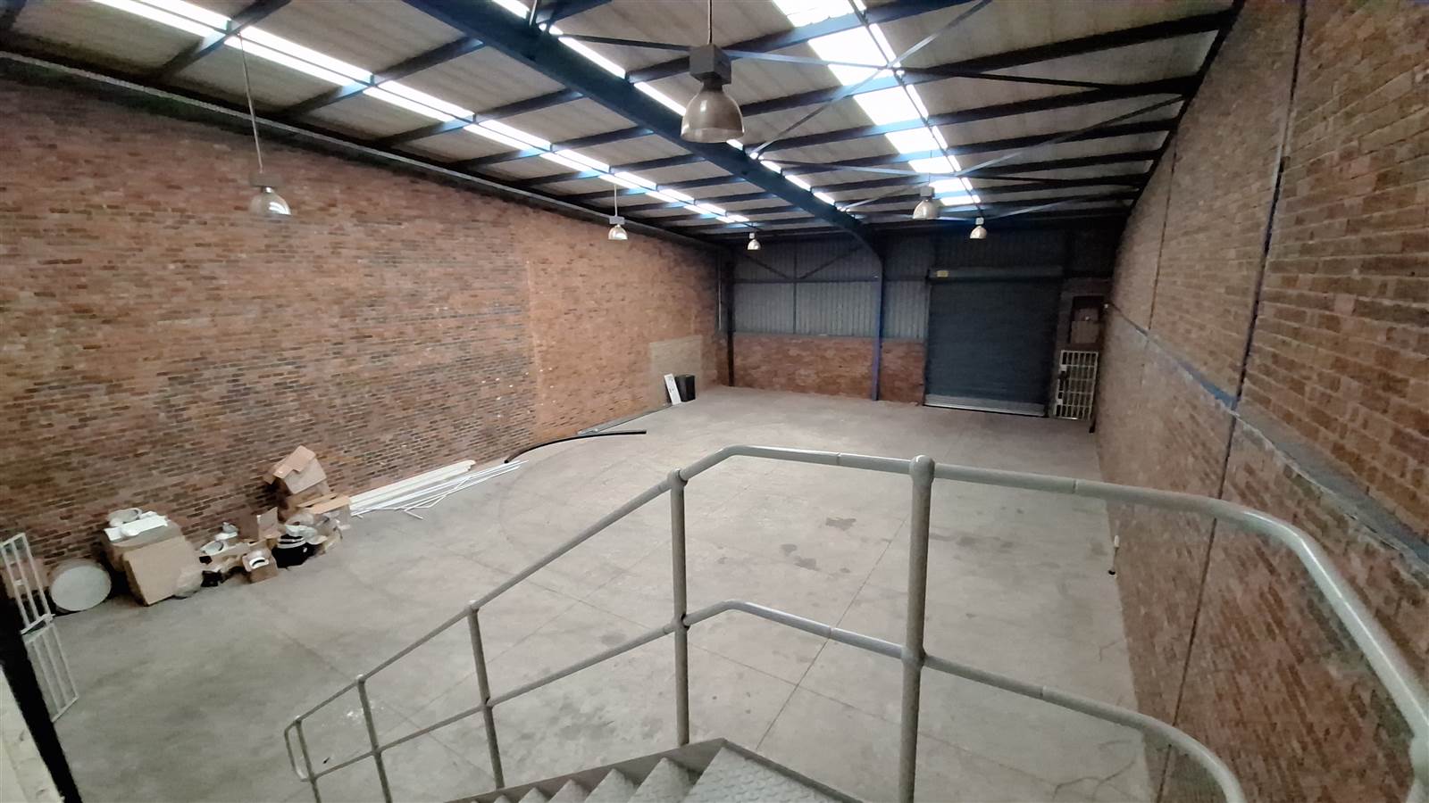 470  m² Industrial space in Eastgate photo number 1
