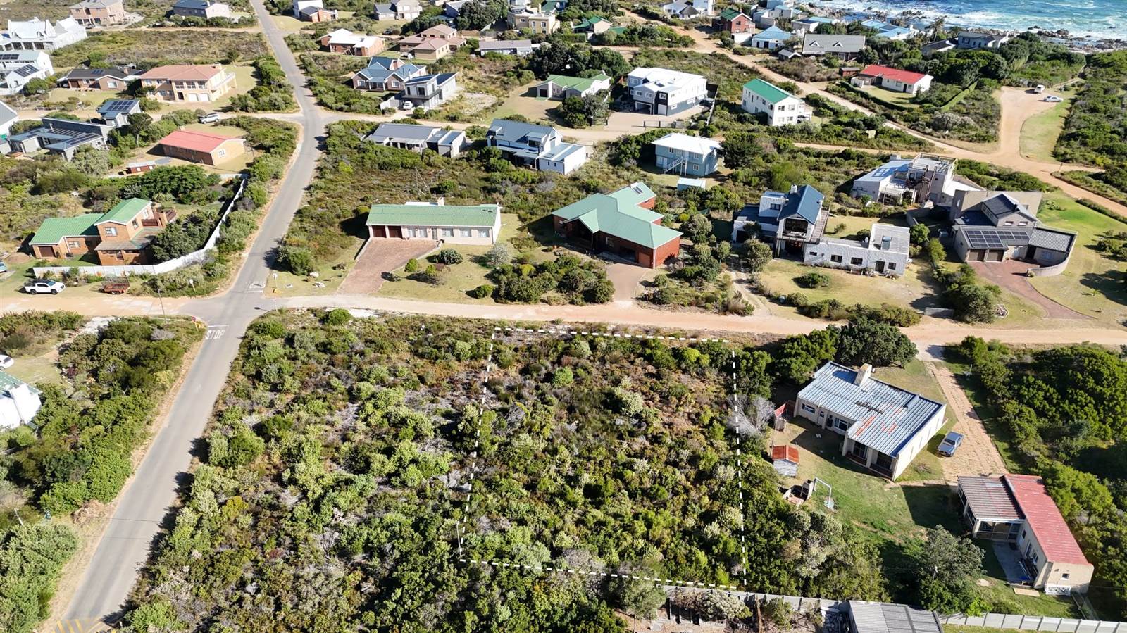 1271 m² Land available in Bettys Bay photo number 13