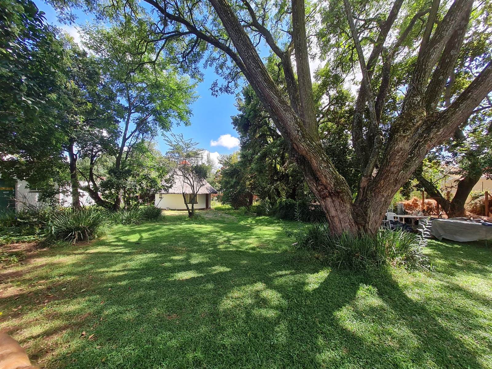 1265 m² Land available in Waterkloof photo number 16