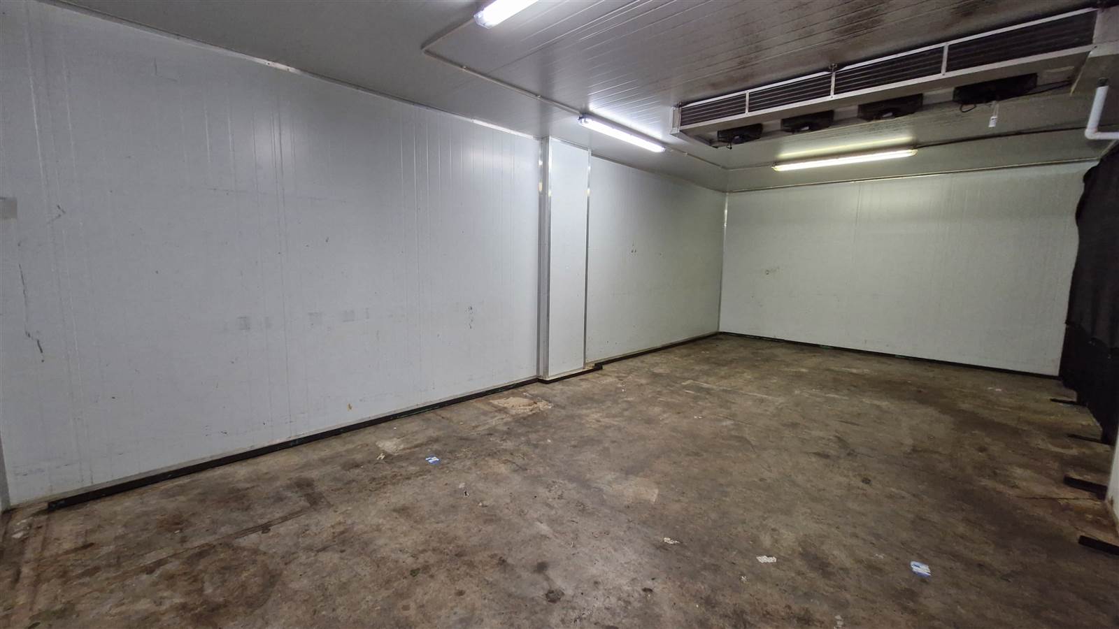 256  m² Industrial space in Kyalami photo number 3