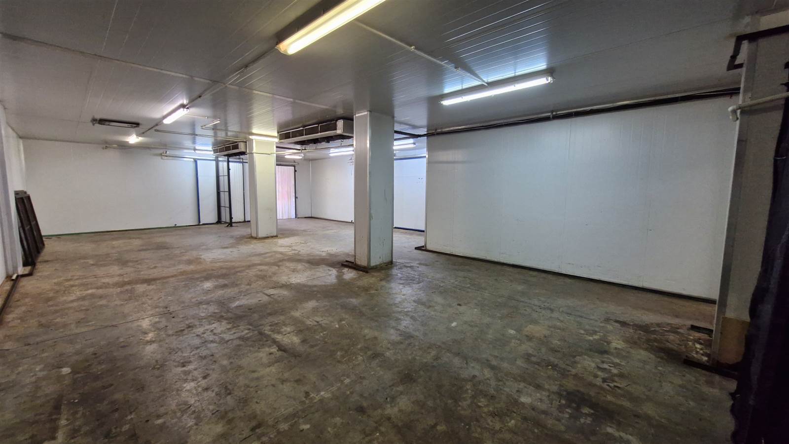 256  m² Industrial space in Kyalami photo number 4