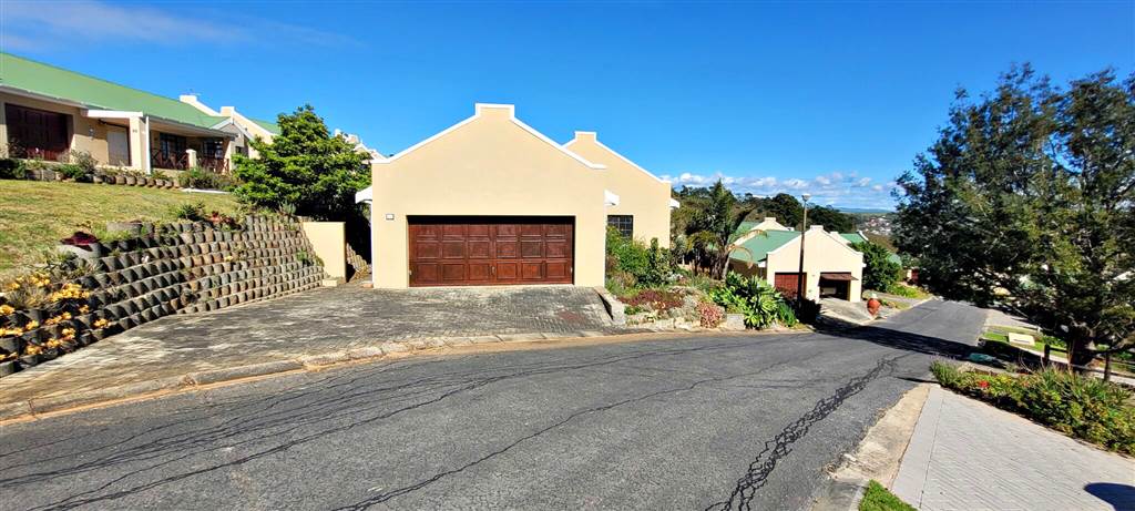 2 Bed House in Swellendam photo number 30