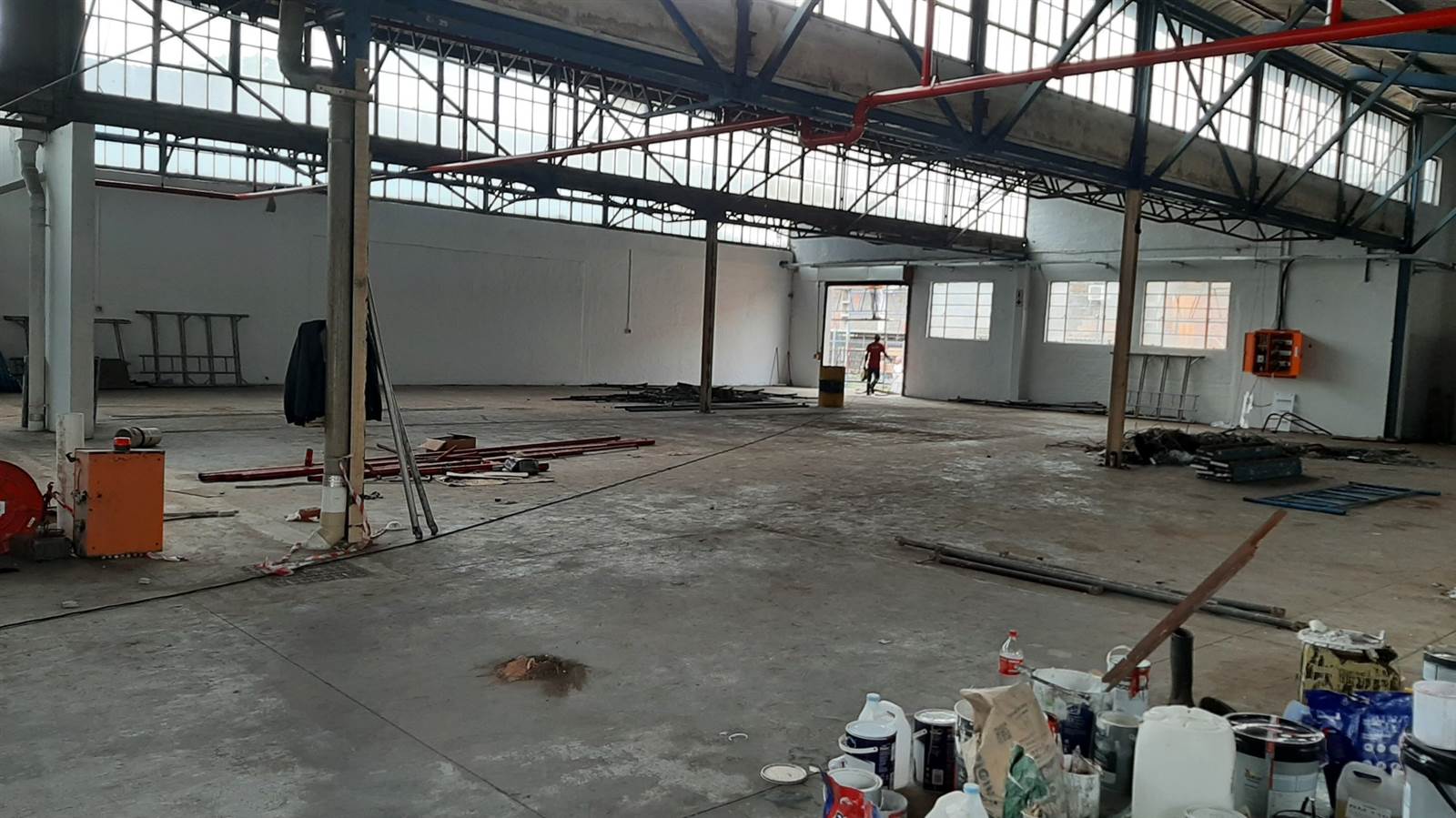 1010  m² Industrial space in New Germany photo number 5