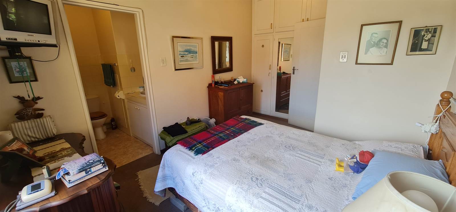 2 Bed Apartment in Pietermaritzburg Central photo number 14