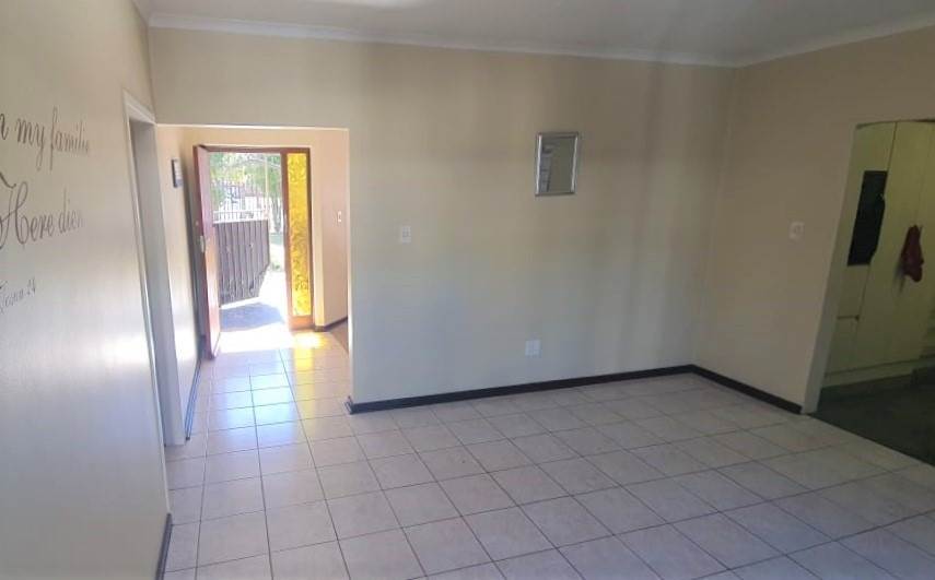 5 Bed House in Secunda photo number 22